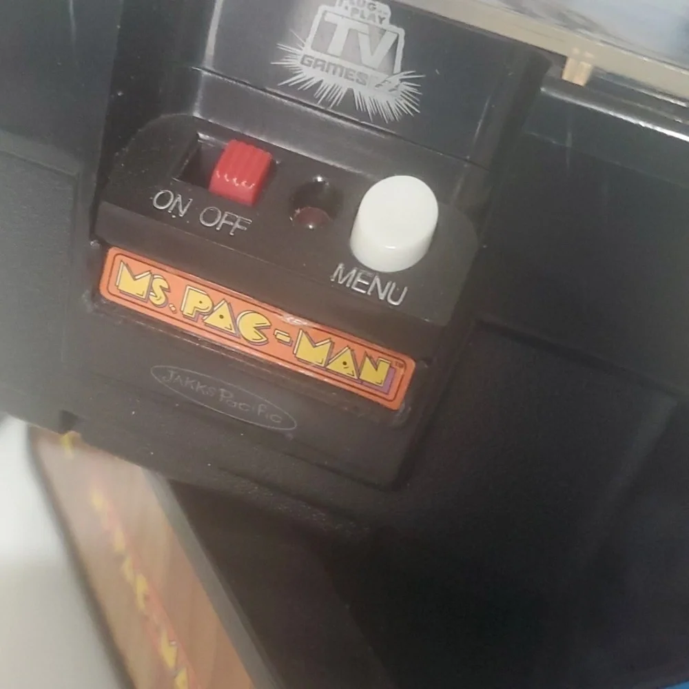 Ms PAC-MAN Retro Gaming Console with Red Joystick PLUG PLAY TV‎ Television Games